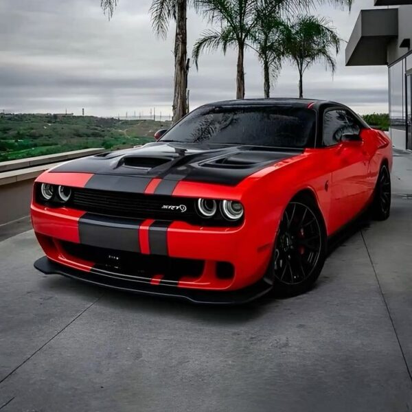 DODGE HELLCAT